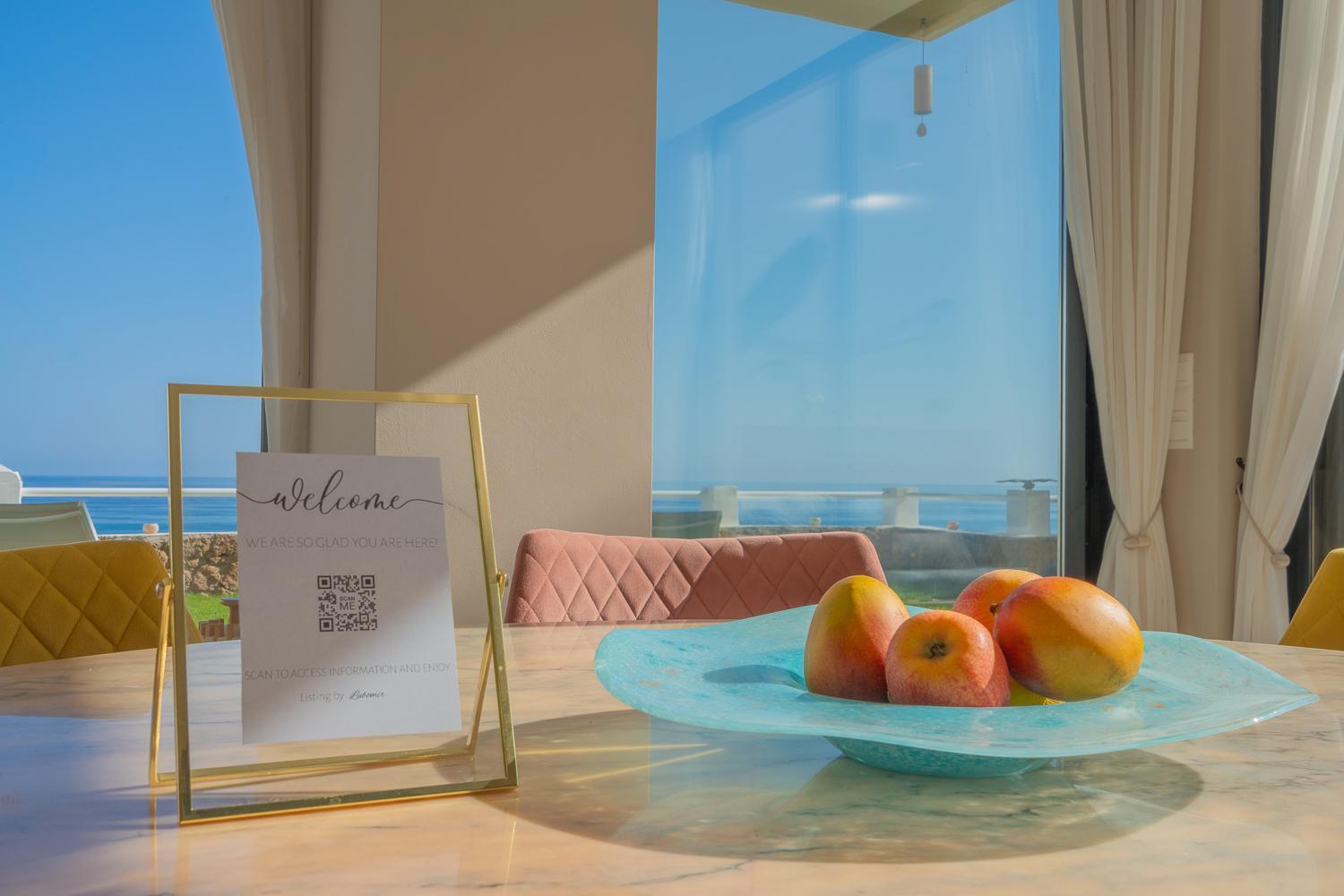 Апартаменты Private 250Sqm Garden Duplex, Jacuzzi, Cinema, Sea View Escape Торремолинос Экстерьер фото