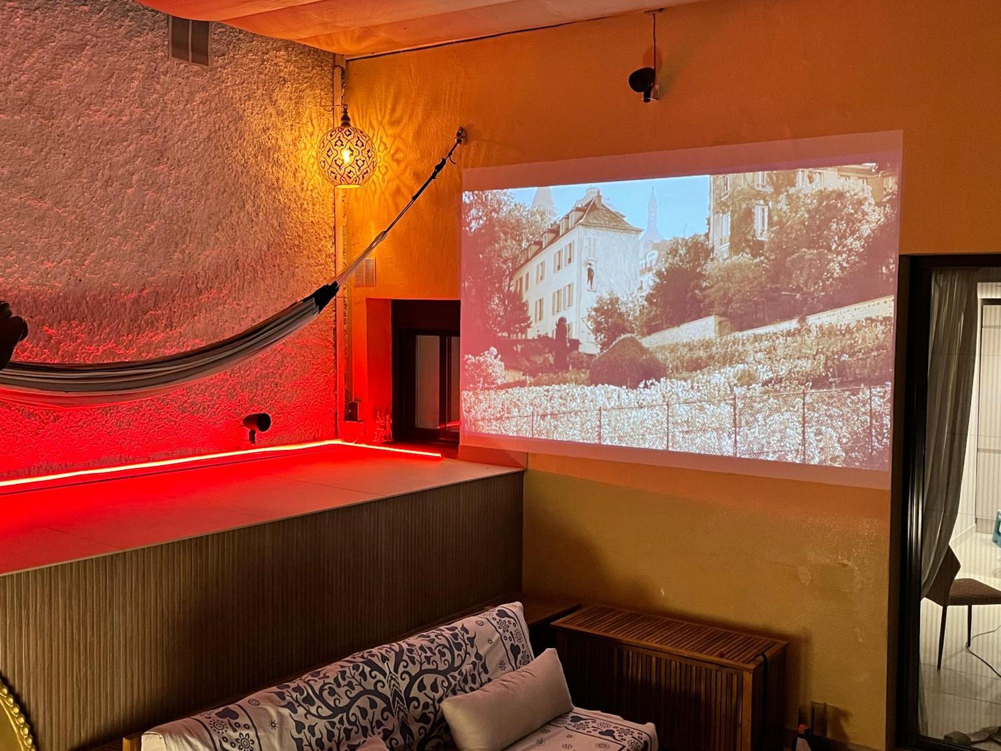 Апартаменты Private 250Sqm Garden Duplex, Jacuzzi, Cinema, Sea View Escape Торремолинос Экстерьер фото